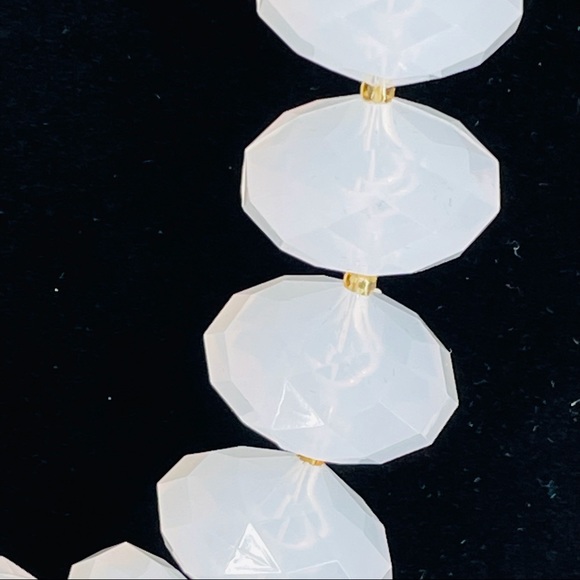 Joan Rivers Milk Faceted Lucite Bead Necklace - Picture 3 of 6